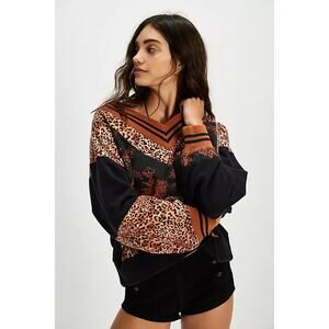 LARGE Free People Lucy Sweatshirt